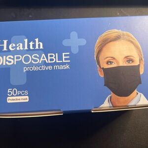 50pcs black/white facemask disposable
